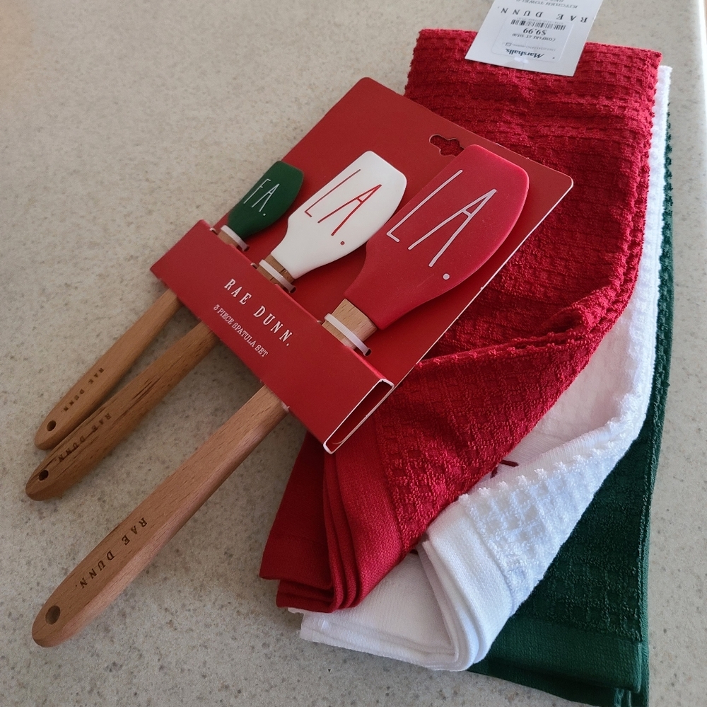 Rae Dunn kitchen towels and spatula set